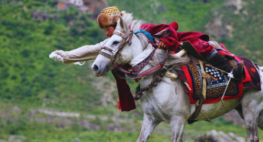 Tsum Valley Horse Race on Dajong Festival